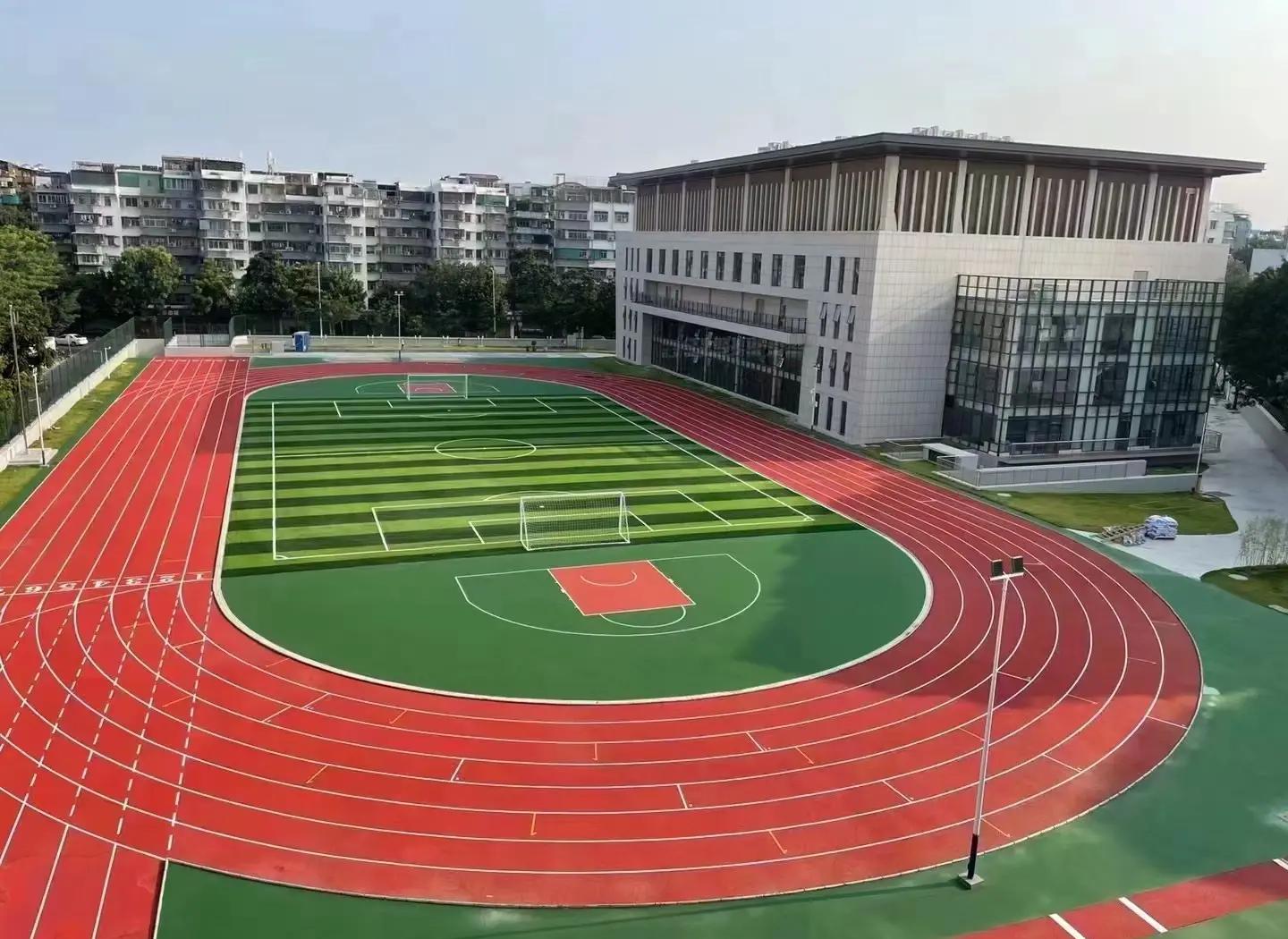 温州市橡胶跑道塑胶篮球场 - 厂家